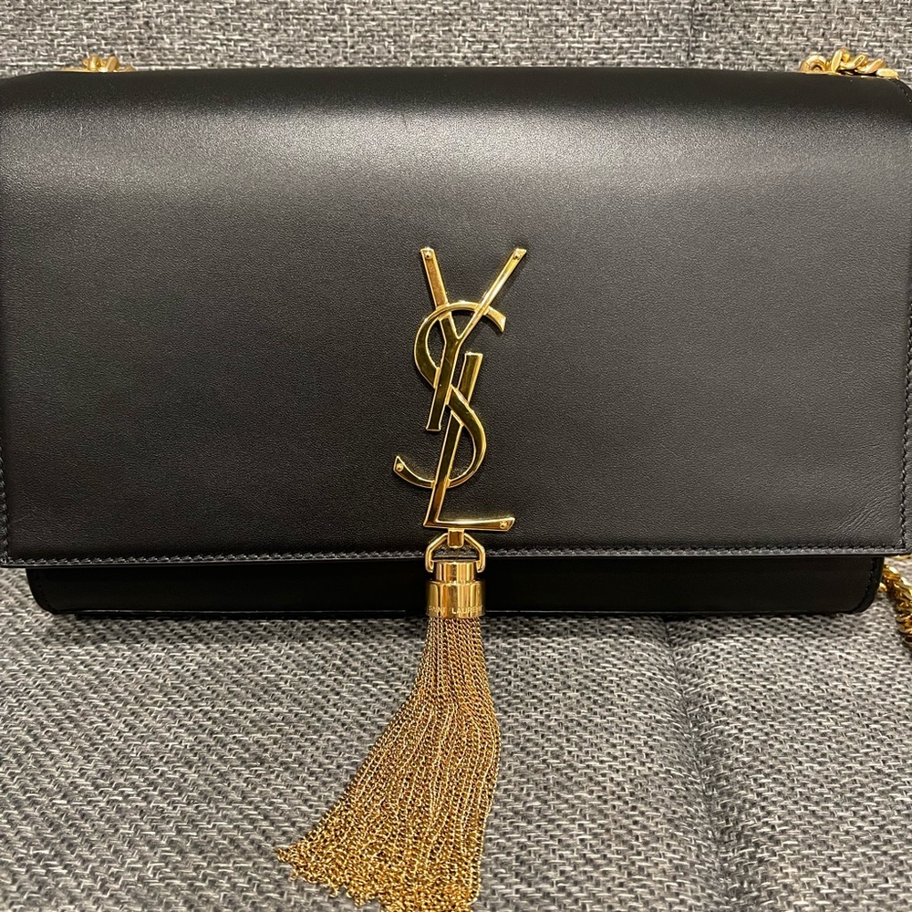 YSL KATE MEDIUM WITH TASSEL IN SMOOTH LEATHER